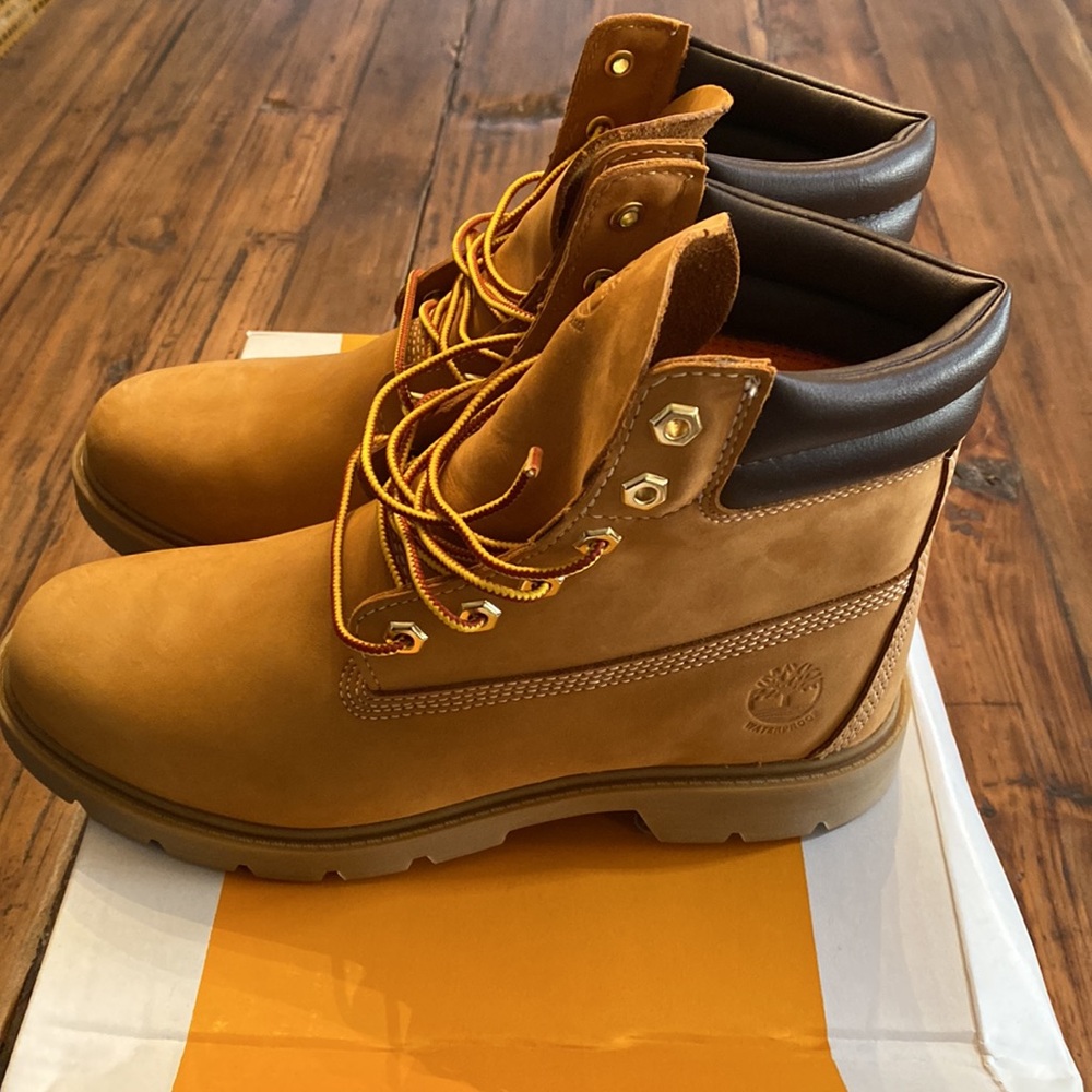 Timberland Women’s Boots - Picture 2 of 5